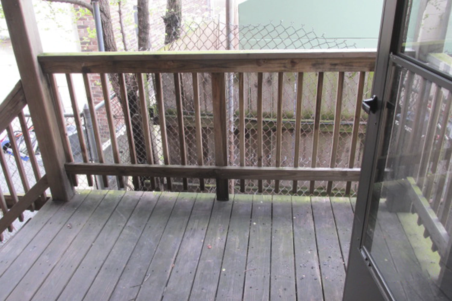728 W Roscoe St Apt 1W, Chicago IL properties 724-32-w-roscoe-st-chicago-il-60657-lake-view 728-1w