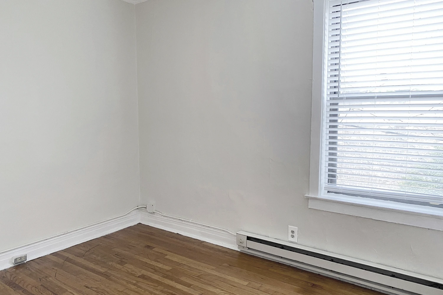 728 W Roscoe St Apt 2W, Chicago IL properties 724-32-w-roscoe-st-chicago-il-60657-lake-view 728-2w
