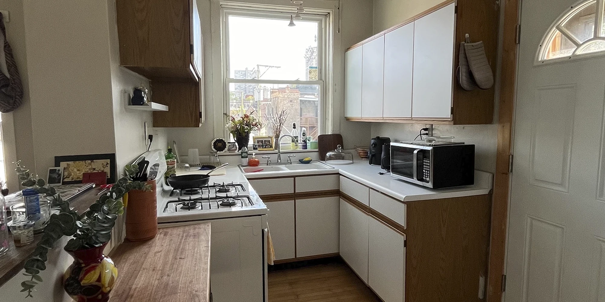 728 W Roscoe St Apt 3E, Chicago IL properties 724-32-w-roscoe-st-chicago-il-60657-lake-view 728-3e