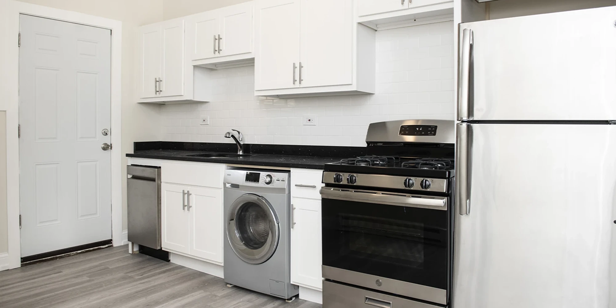 730 W Roscoe St Apt 1N, Chicago IL properties 724-32-w-roscoe-st-chicago-il-60657-lake-view 730-1n