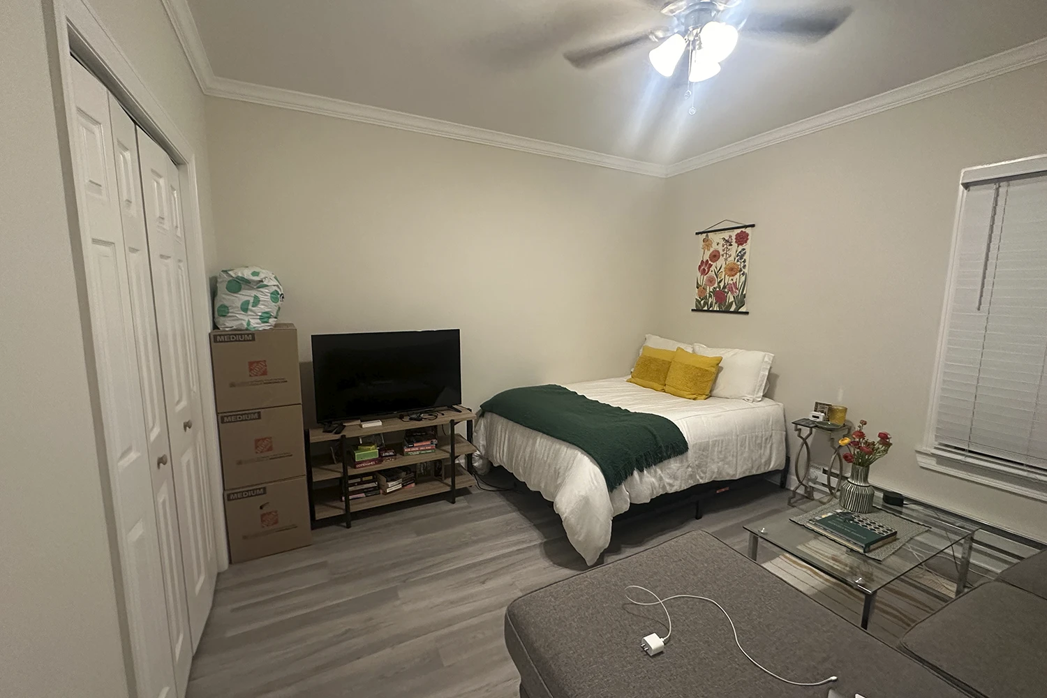730 W Roscoe St Apt 2N, Chicago IL properties 724-32-w-roscoe-st-chicago-il-60657-lake-view 730-2n