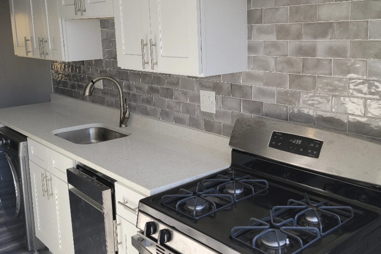 730 W Roscoe St Apt 3S, Chicago IL properties 724-32-w-roscoe-st-chicago-il-60657-lake-view 730-3s   