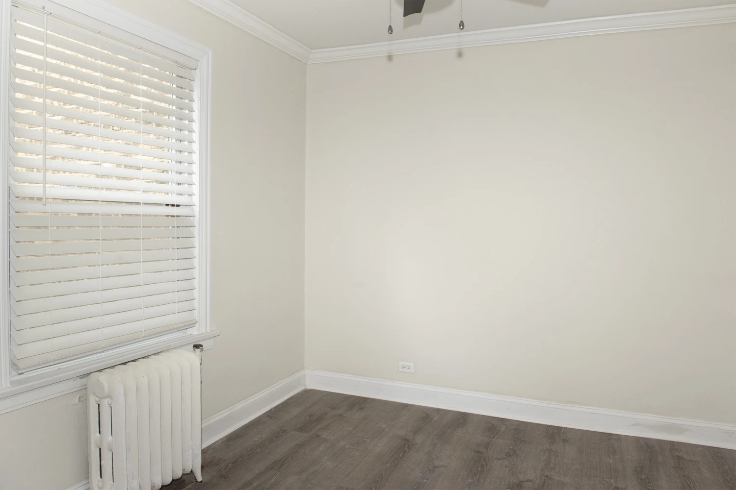 731 Elm St Apt 202, Winnetka IL properties 731-35-elm-street-winnetka-il-60093 731-202
