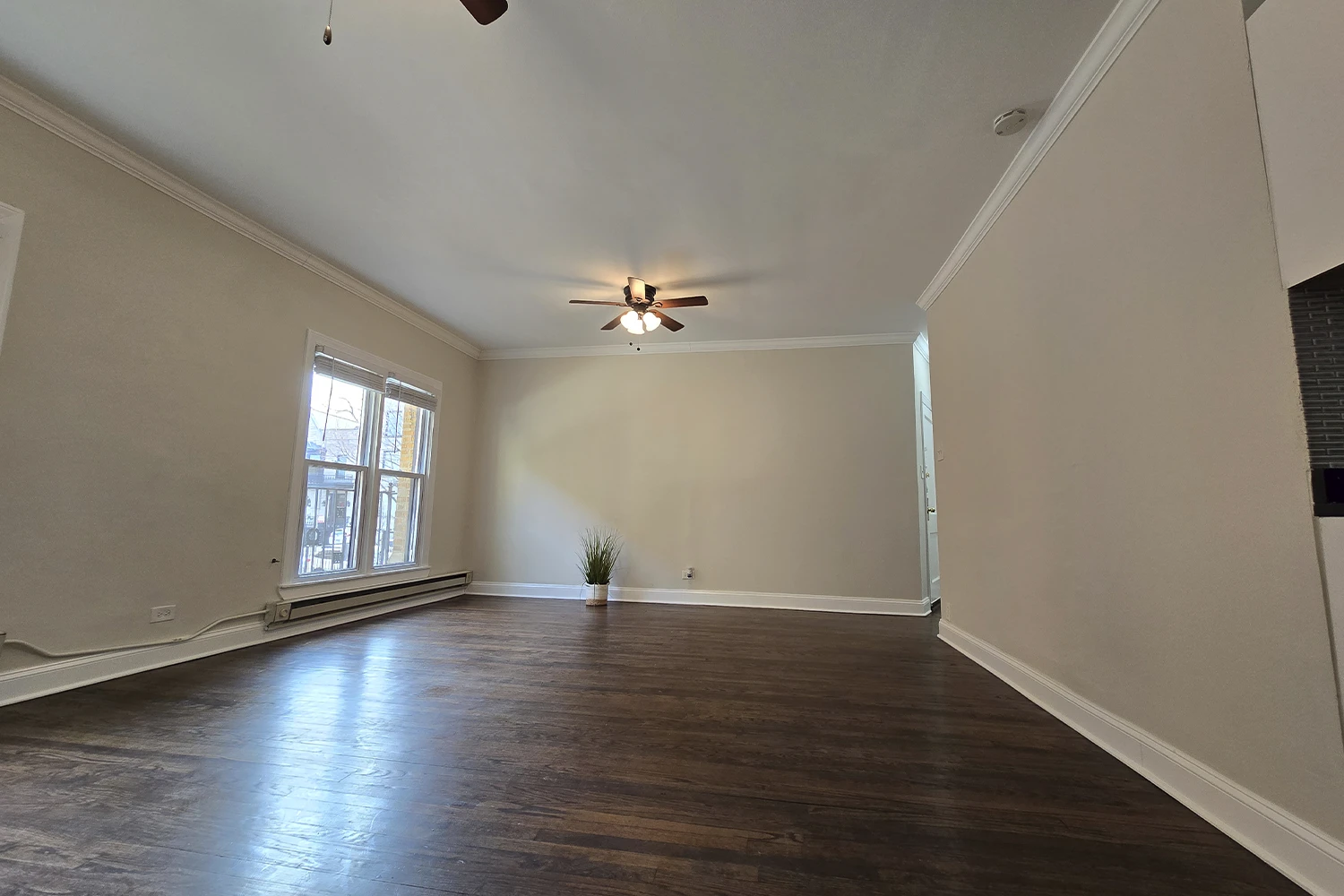 732 W Roscoe St Apt 1N, Chicago IL properties 724-32-w-roscoe-st-chicago-il-60657-lake-view 732-1n