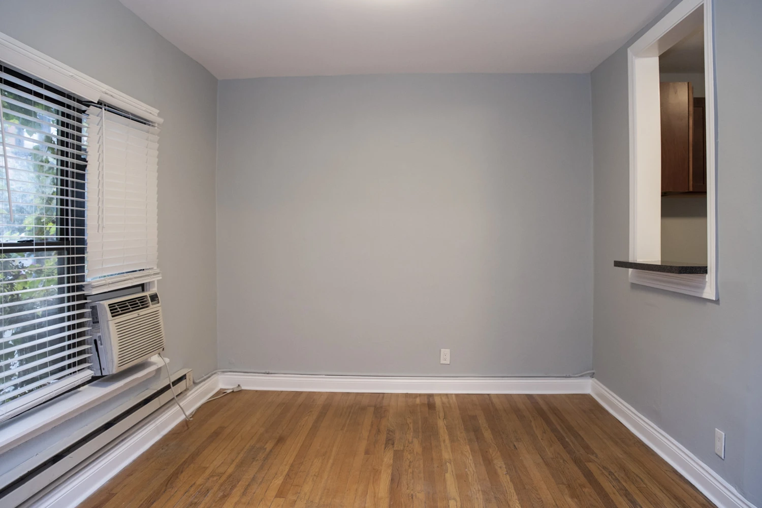 732 W Roscoe St Apt 1S, Chicago IL properties 724-32-w-roscoe-st-chicago-il-60657-lake-view 732-1s