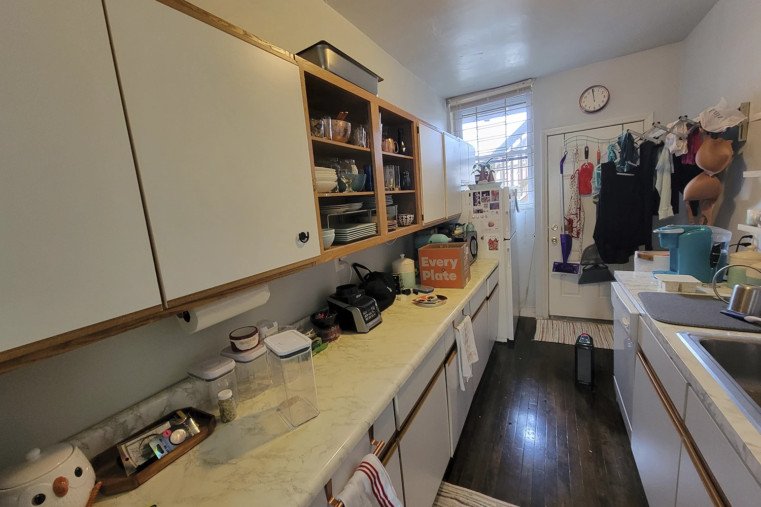 732 W Roscoe St Apt 2N, Chicago IL properties 724-32-w-roscoe-st-chicago-il-60657-lake-view 732-2n