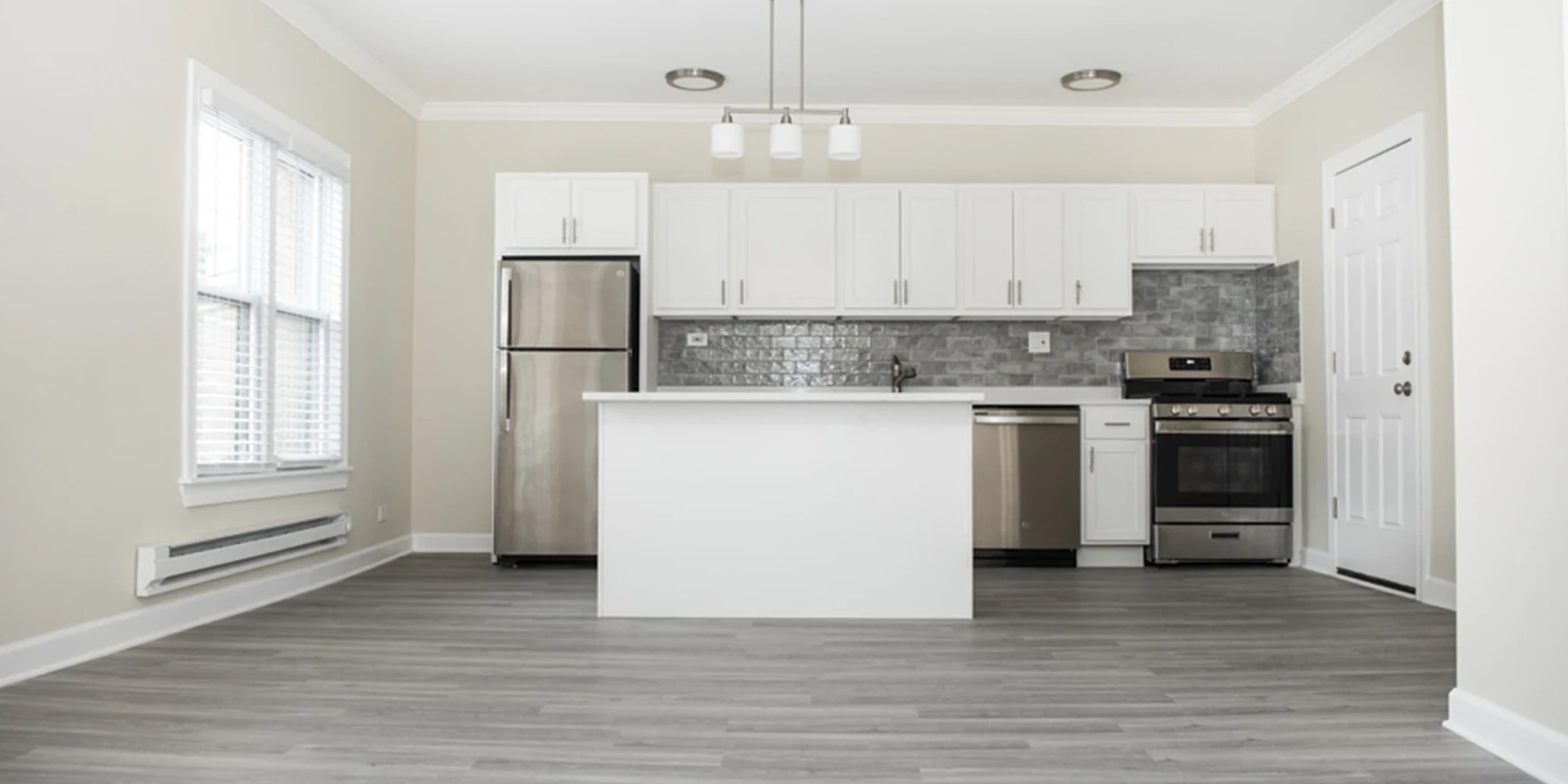 732 W Roscoe St Apt 2S, Chicago IL properties 724-32-w-roscoe-st-chicago-il-60657-lake-view 732-2s