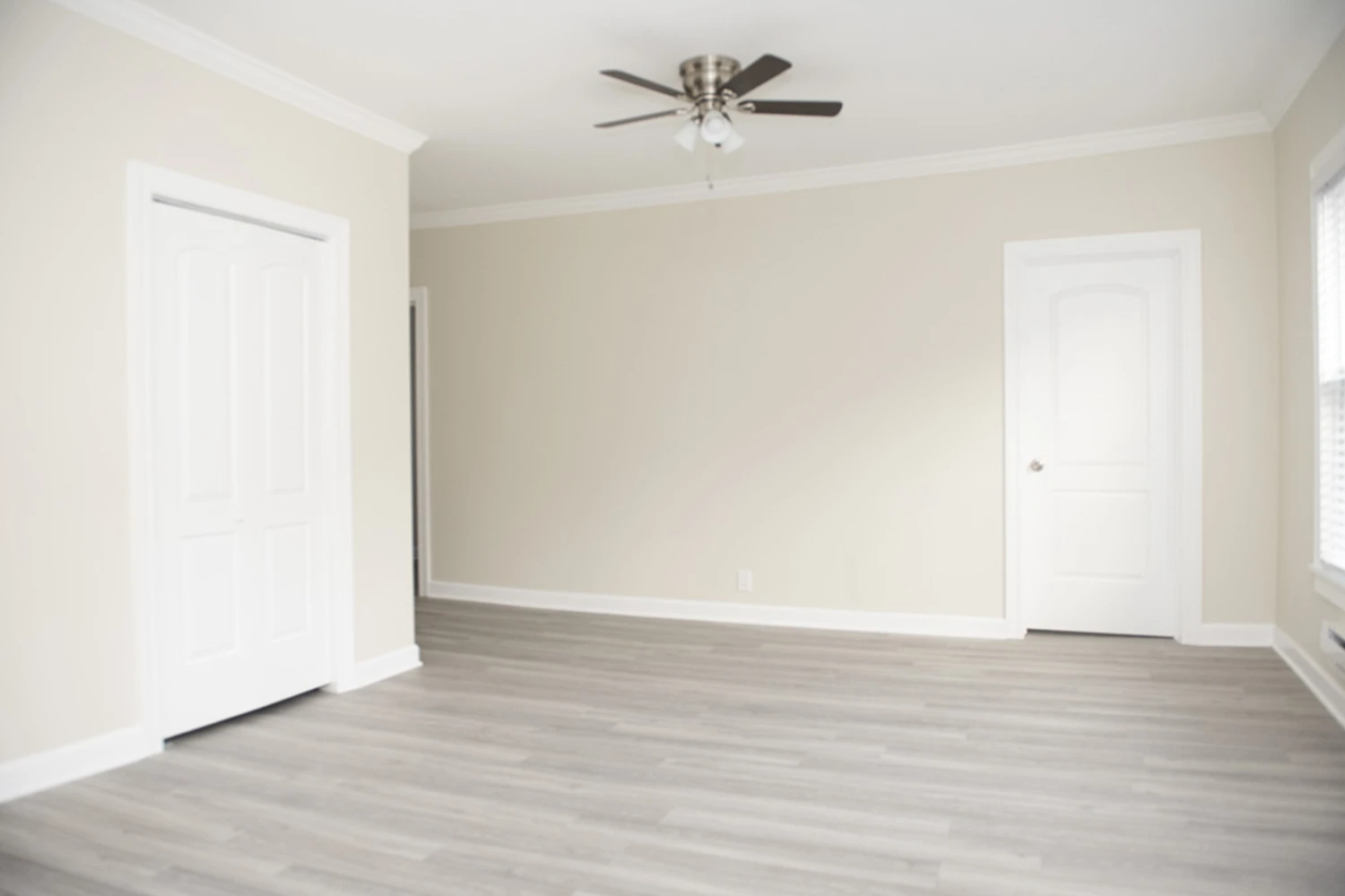732 W Roscoe St Apt 2S, Chicago IL properties 724-32-w-roscoe-st-chicago-il-60657-lake-view 732-2s