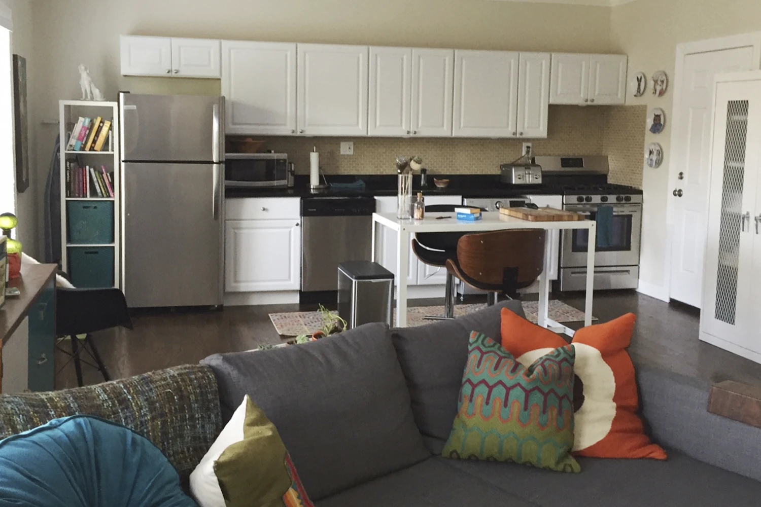 732 W Roscoe St Apt 3S, Chicago IL properties 724-32-w-roscoe-st-chicago-il-60657-lake-view 732-3s