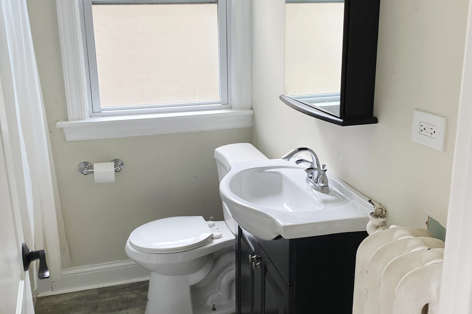 733 Elm St Apt 302, Winnetka IL properties 731-35-elm-street-winnetka-il-60093 733-302