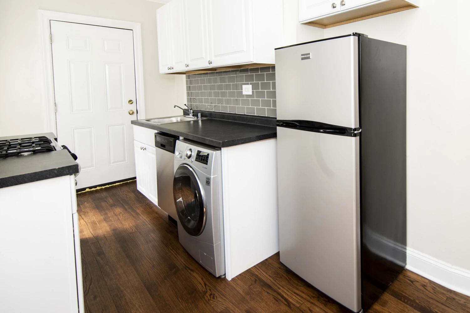 837 W Cornelia Ave Apt 1S, Chicago IL properties 837-39-w-cornelia-chicago-il-60657-lake-view 837-1s
