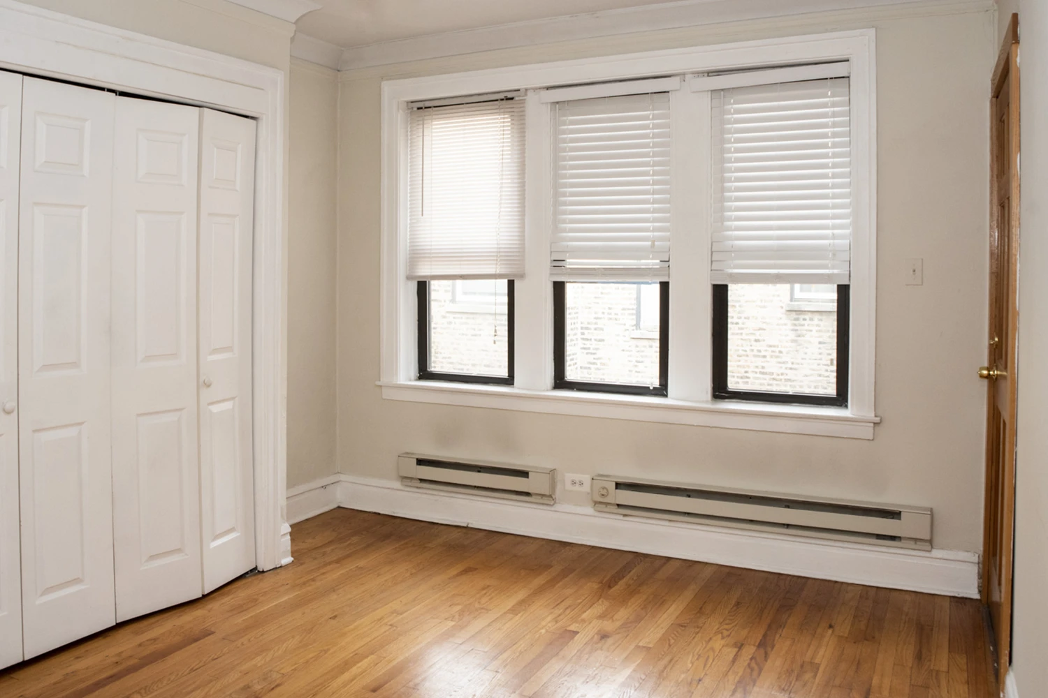 837 W Cornelia Ave Apt 2N, Chicago IL properties 837-39-w-cornelia-chicago-il-60657-lake-view 837-2n
