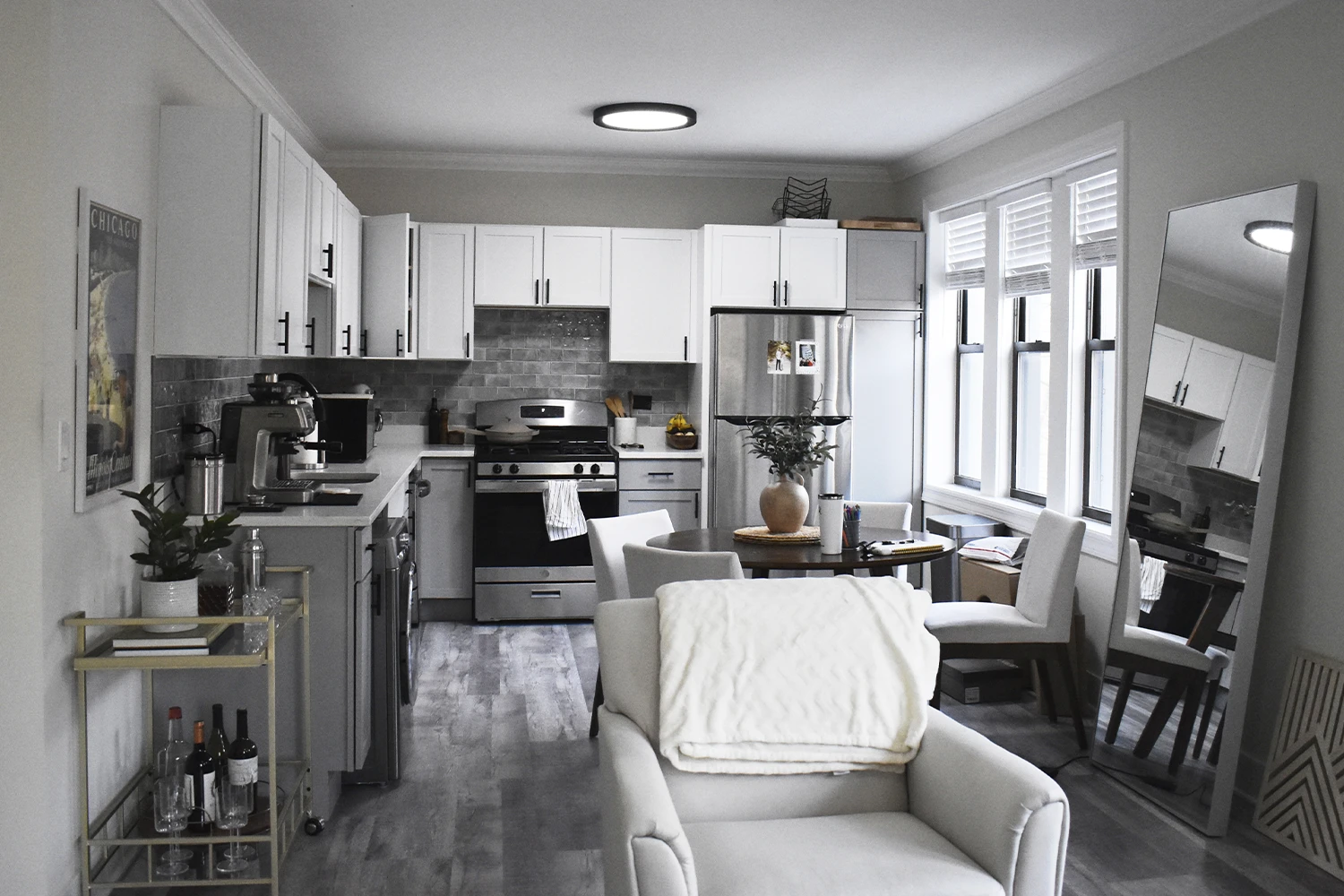 839 W Cornelia Ave Apt 1N, Chicago IL properties 837-39-w-cornelia-chicago-il-60657-lake-view 839-1n