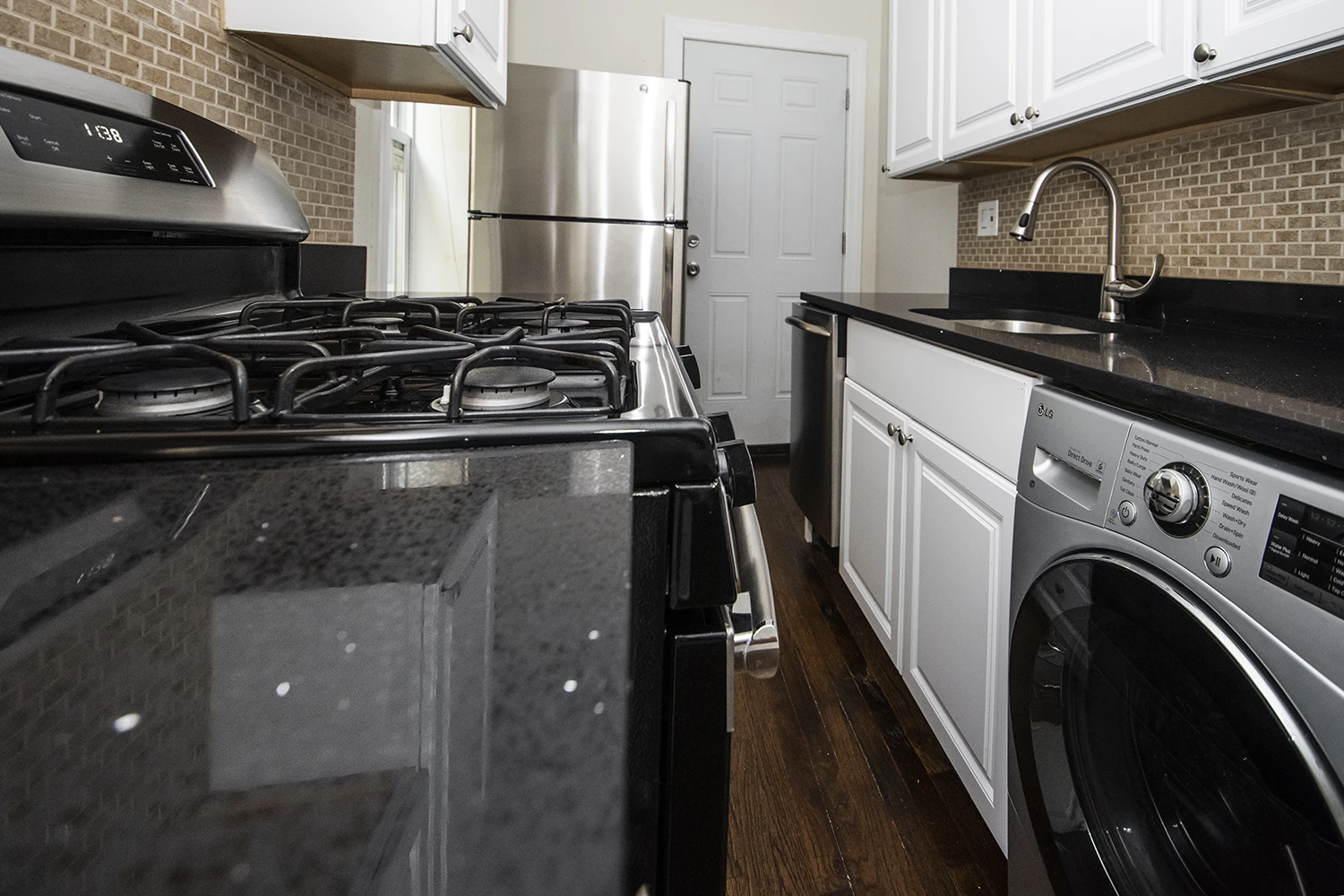 839 W Cornelia Ave Apt 2S, Chicago IL properties 837-39-w-cornelia-chicago-il-60657-lake-view 839-2s