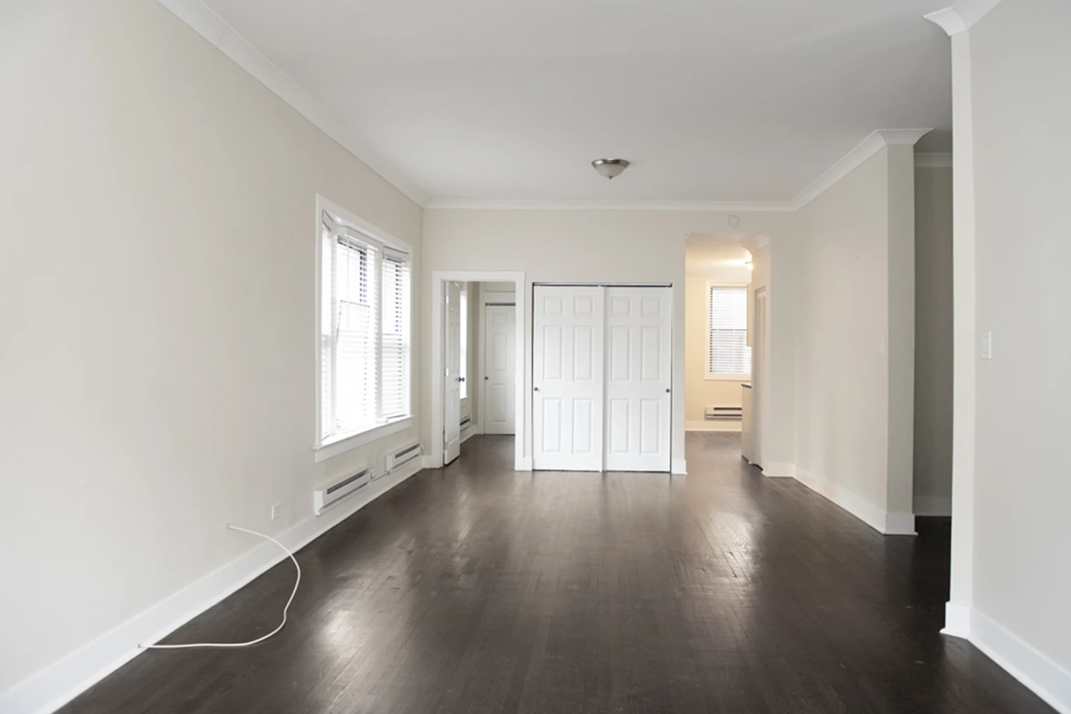 915 W Waveland Ave Apt 3, Chicago IL properties 915-23-w-waveland-chicago-il-60613-lake-view 915-3