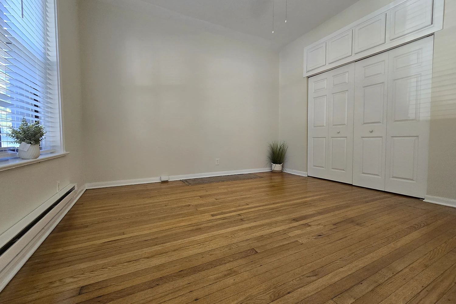 917 W Waveland Ave Apt 1A, Chicago IL properties 915-23-w-waveland-chicago-il-60613-lake-view 917-1a