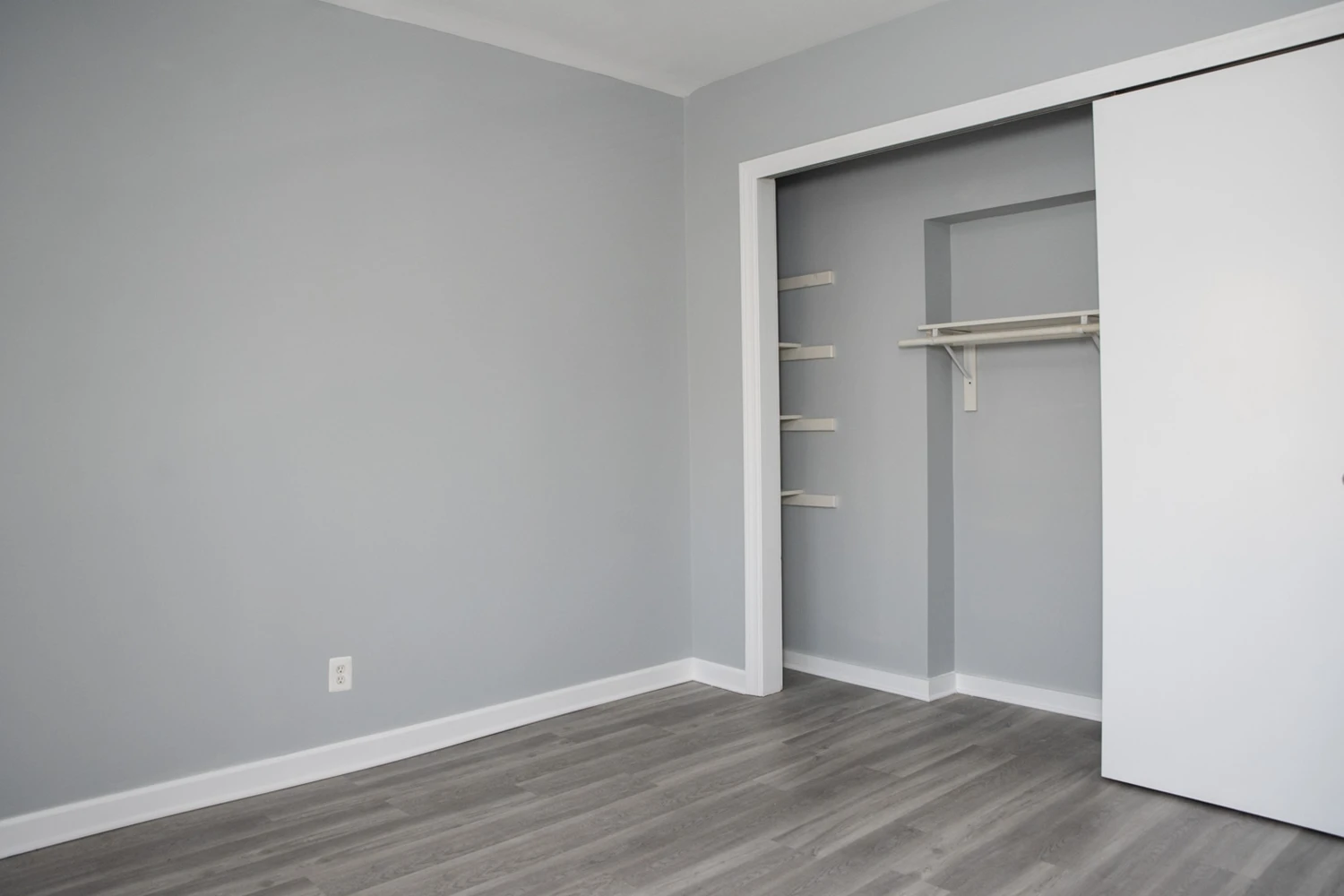 917 W Waveland Ave Apt 2A, Chicago IL properties 915-23-w-waveland-chicago-il-60613-lake-view 917-2a