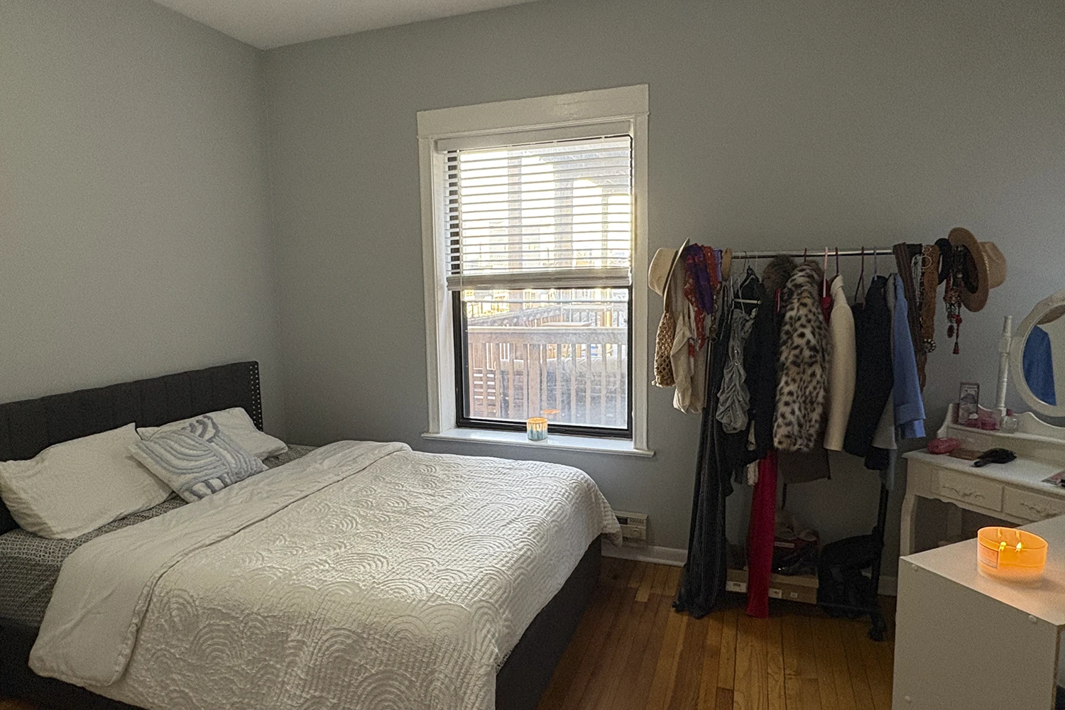917 W Waveland Ave Apt 3C, Chicago IL properties 915-23-w-waveland-chicago-il-60613-lake-view 917-3c