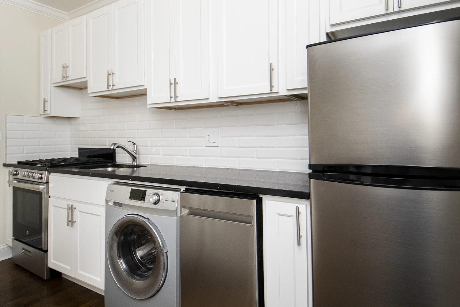 918 Green Bay Rd Apt 2J, Winnetka IL properties 916-20-green-bay-rd-winnetka-il-60093 918-2j