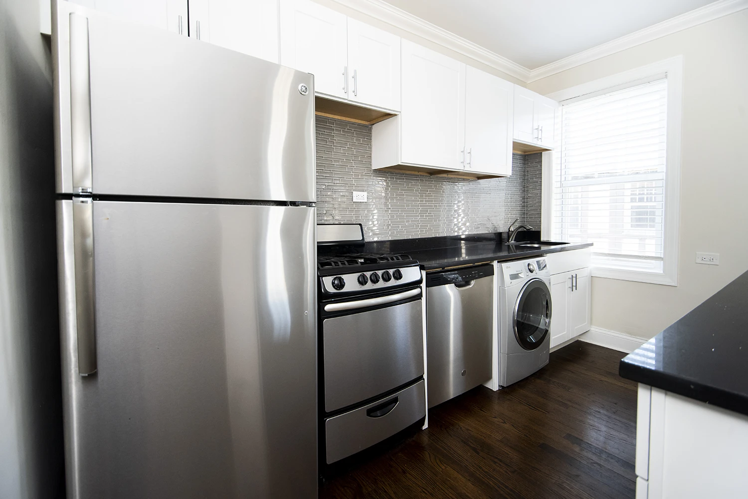 918 Green Bay Rd Apt 3B, Winnetka IL properties 916-20-green-bay-rd-winnetka-il-60093 918-3b