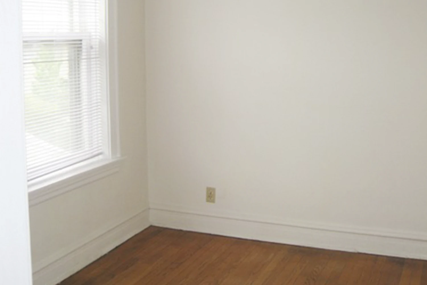 918 Green Bay Rd Apt 3F, Winnetka IL properties 916-20-green-bay-rd-winnetka-il-60093 918-3f