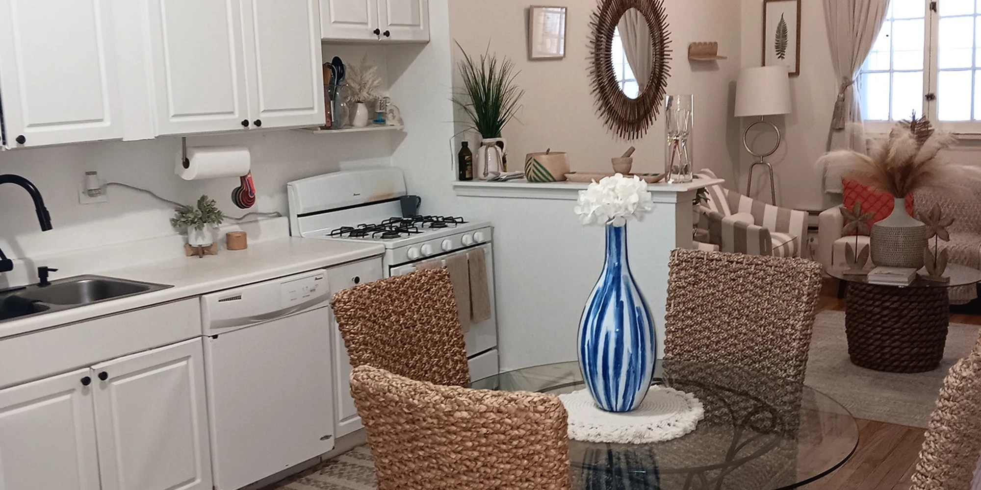 918 Green Bay Rd Apt G, Winnetka IL properties 916-20-green-bay-rd-winnetka-il-60093 918-g