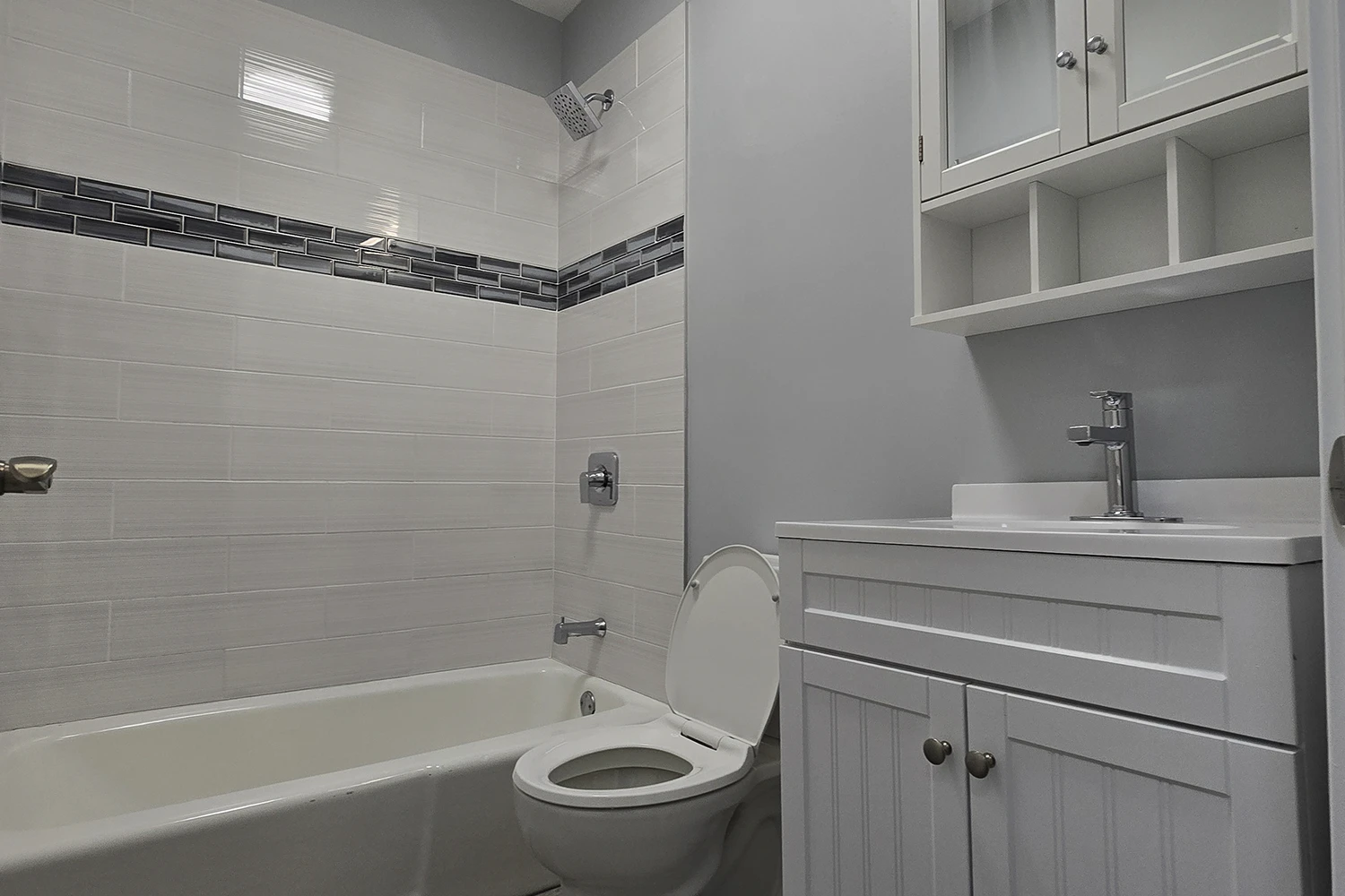 923 W Waveland Ave Apt 1D, Chicago IL properties 915-23-w-waveland-chicago-il-60613-lake-view 923-1d