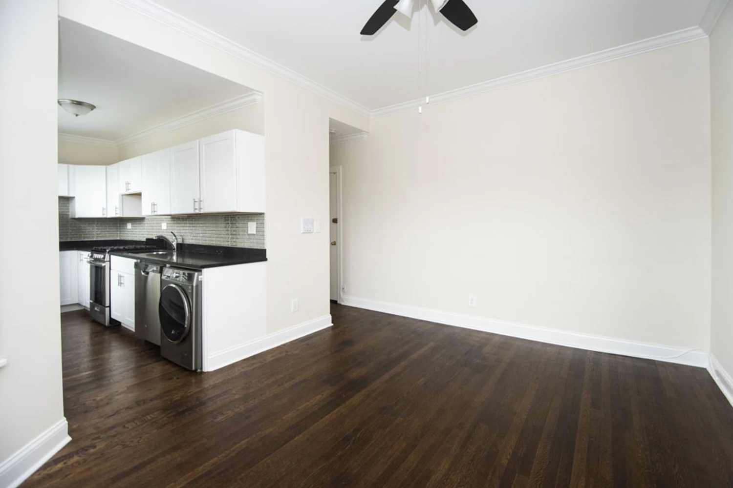 923 W Waveland Ave Apt 2B, Chicago IL properties 915-23-w-waveland-chicago-il-60613-lake-view 923-2b