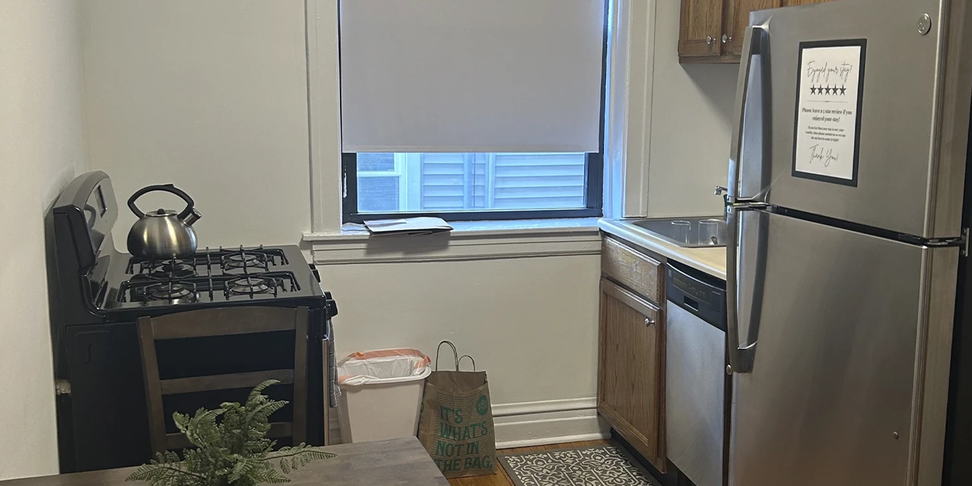1911 W. Larchmont Ave Apt 1B, Chicago IL properties 1909-13-w-larchmont-ave-chicago-il-60613-north-center 1911-1b