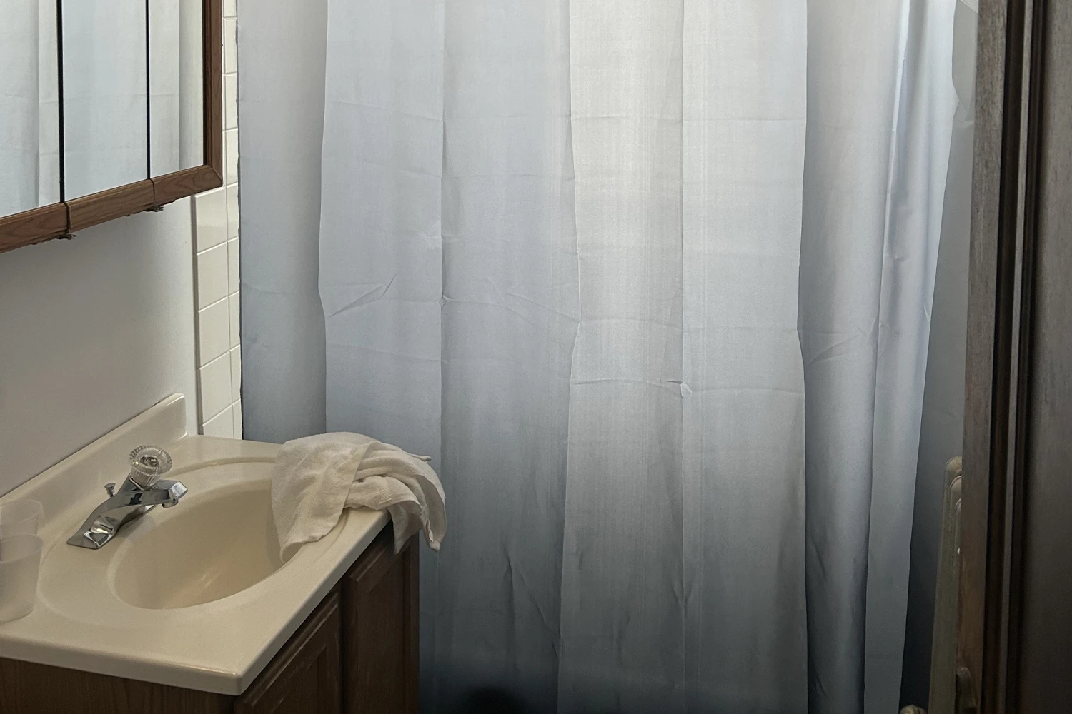 1911 W. Larchmont Ave Apt 2A, Chicago IL properties 1909-13-w-larchmont-ave-chicago-il-60613-north-center 1911-2a   