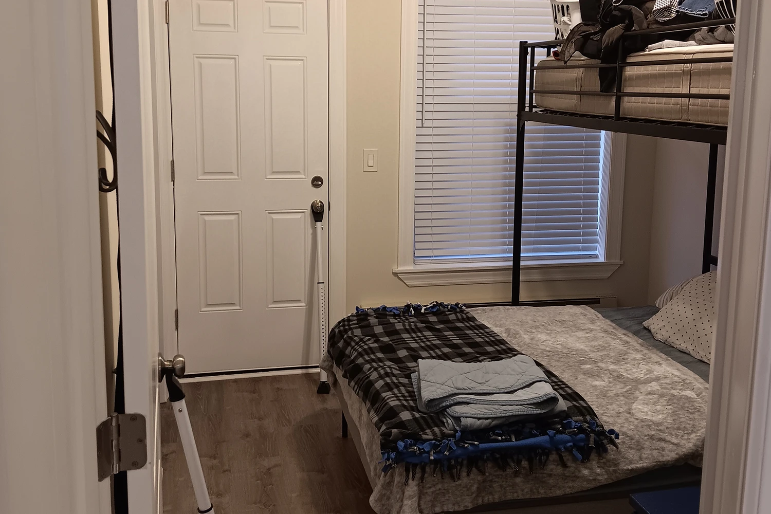 2905 N Mildred Ave Apt 2, Chicago IL properties 2905-09-n-mildred-chicago-il-60657-lake-view 2905-2   