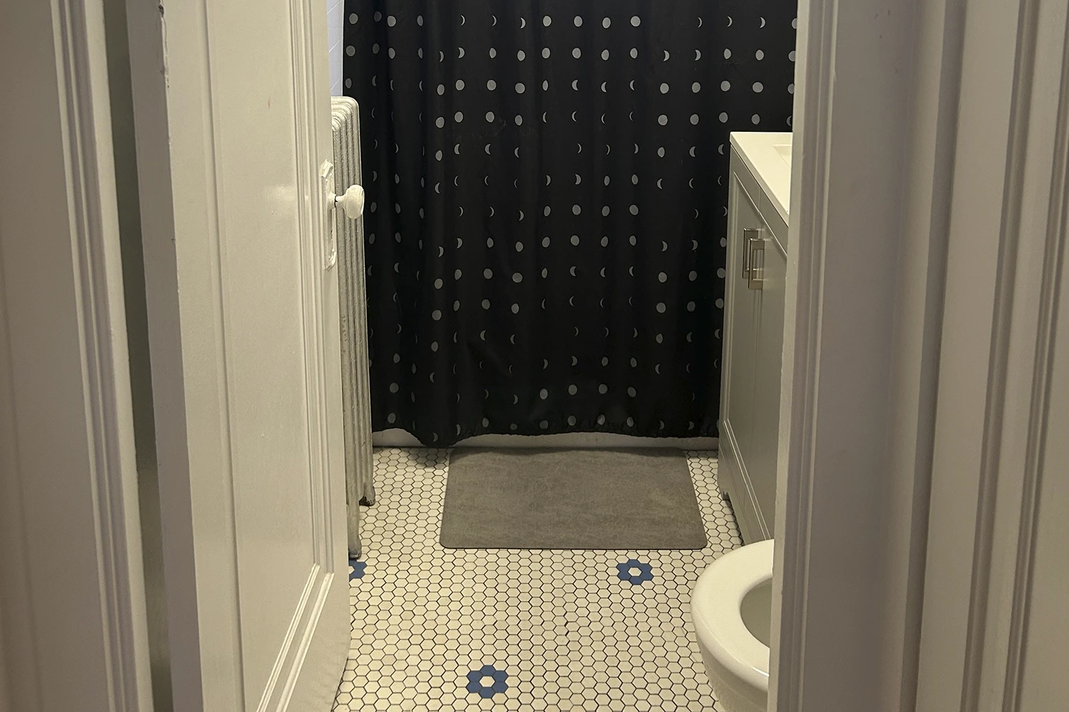 1911 W. Larchmont Ave Apt 2B, Chicago IL properties 1909-13-w-larchmont-ave-chicago-il-60613-north-center 1911-2b   