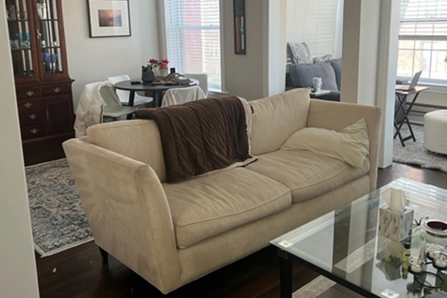 320 Lee St Apt 2, Evanston IL properties 312-320-lee-st-evanston-il-60202 320-2