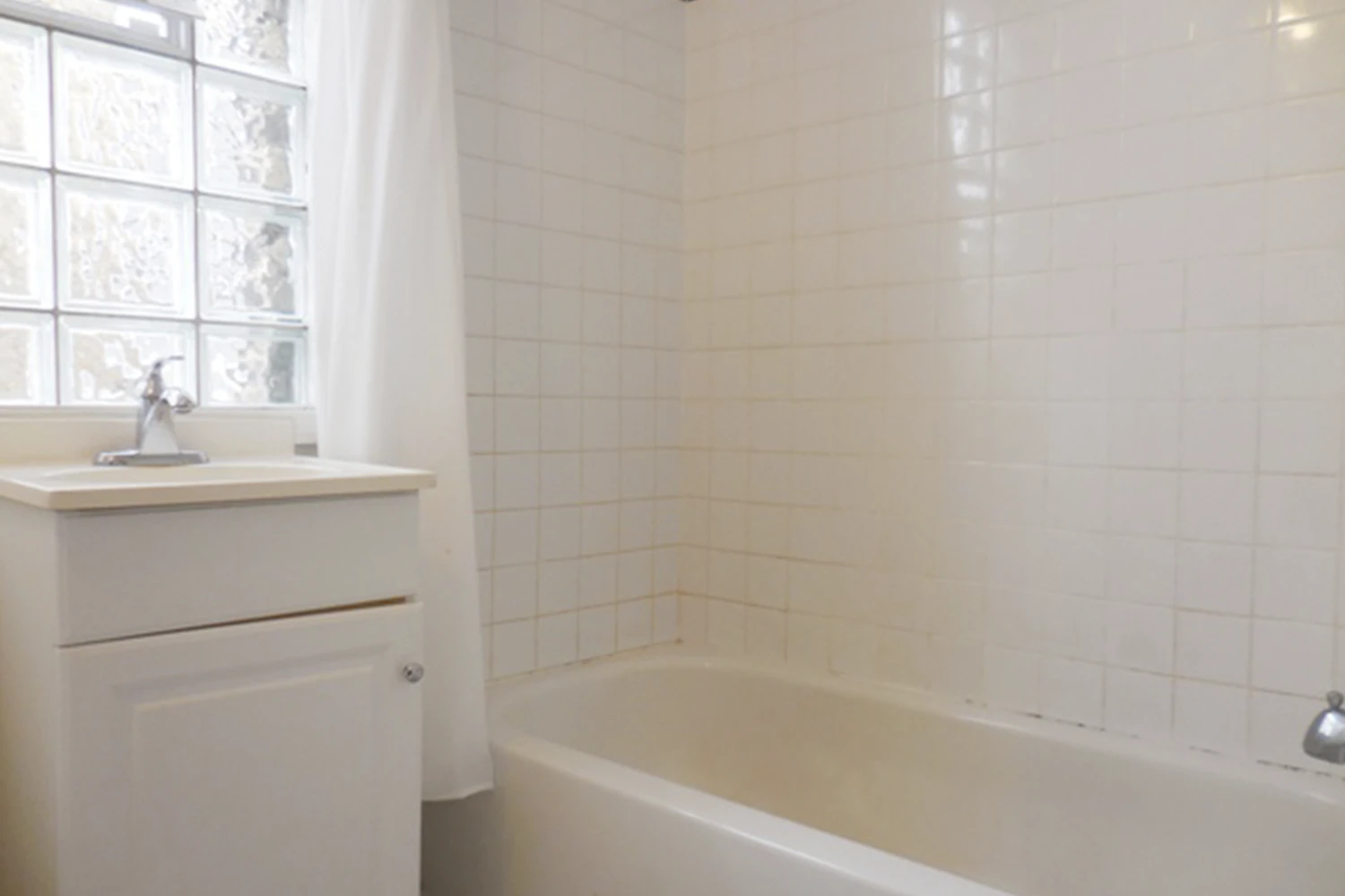 733 Elm St Apt 301, Winnetka IL properties 731-35-elm-street-winnetka-il-60093 733-301