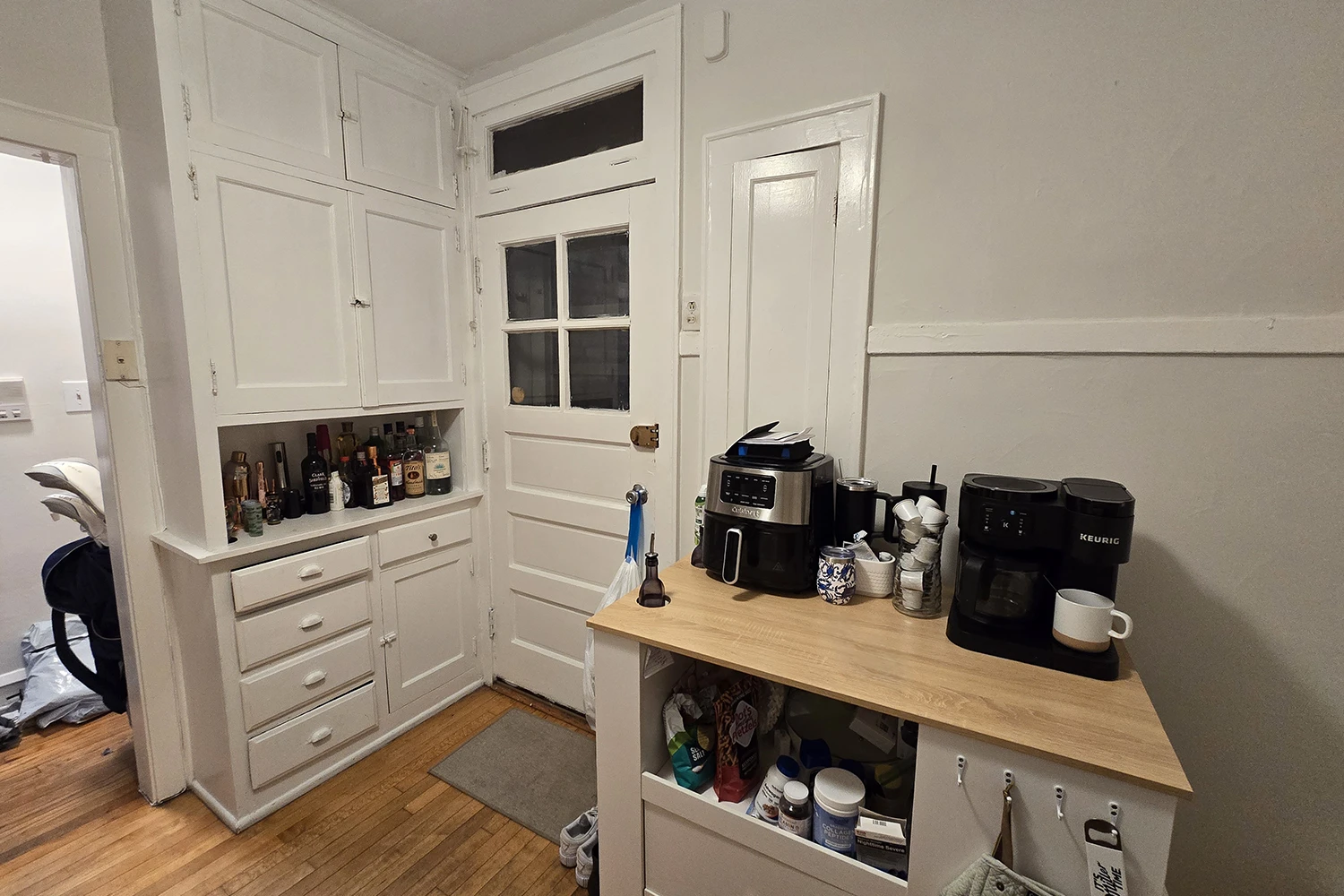 2131 W Giddings St Apt 2A, Chicago IL properties 2131-w-giddings-chicago-il-60625-ravenswood 2131-2a