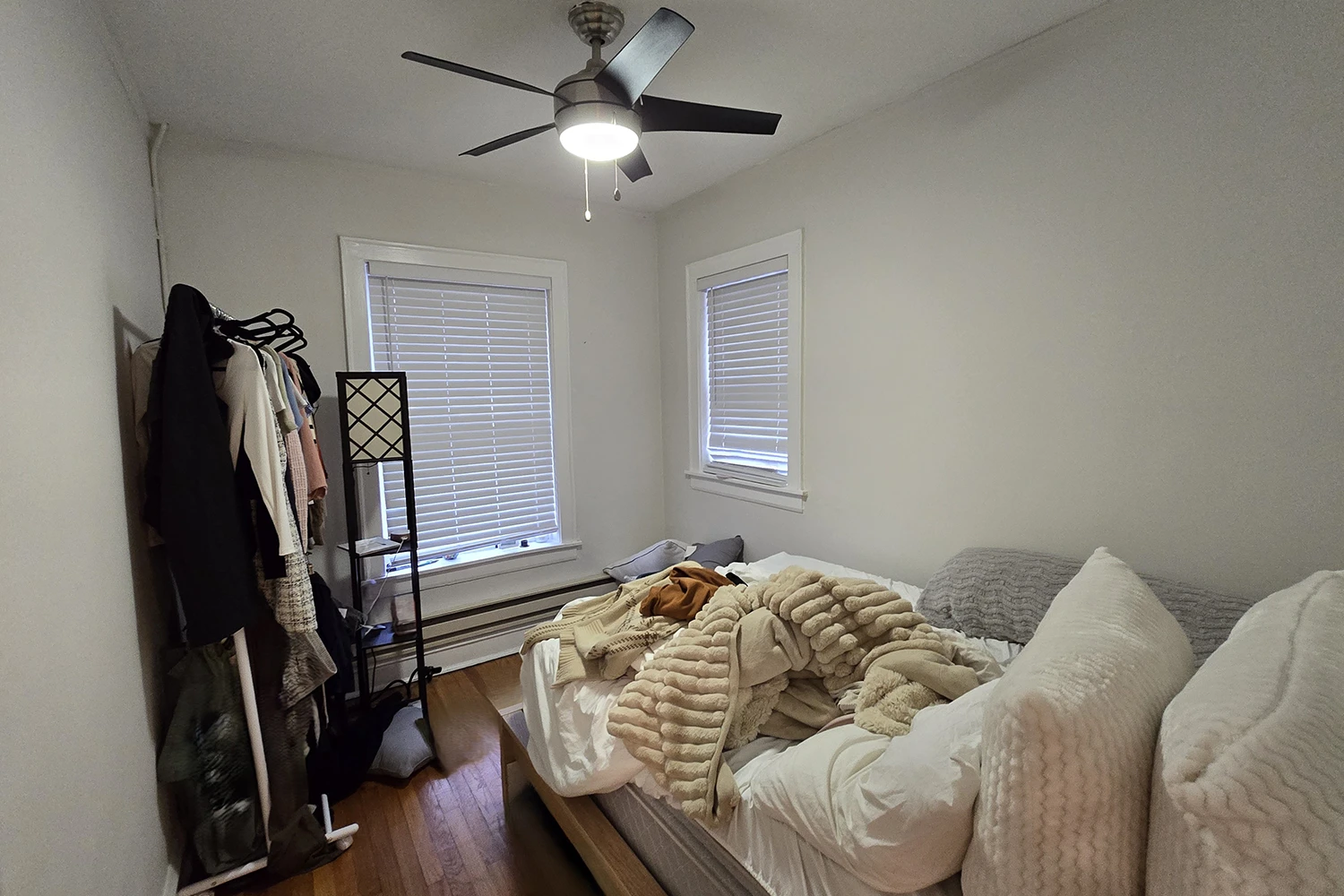 2131 W Giddings St Apt 2A, Chicago IL properties 2131-w-giddings-chicago-il-60625-ravenswood 2131-2a