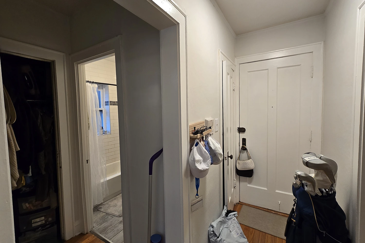 2131 W Giddings St Apt 2A, Chicago IL properties 2131-w-giddings-chicago-il-60625-ravenswood 2131-2a