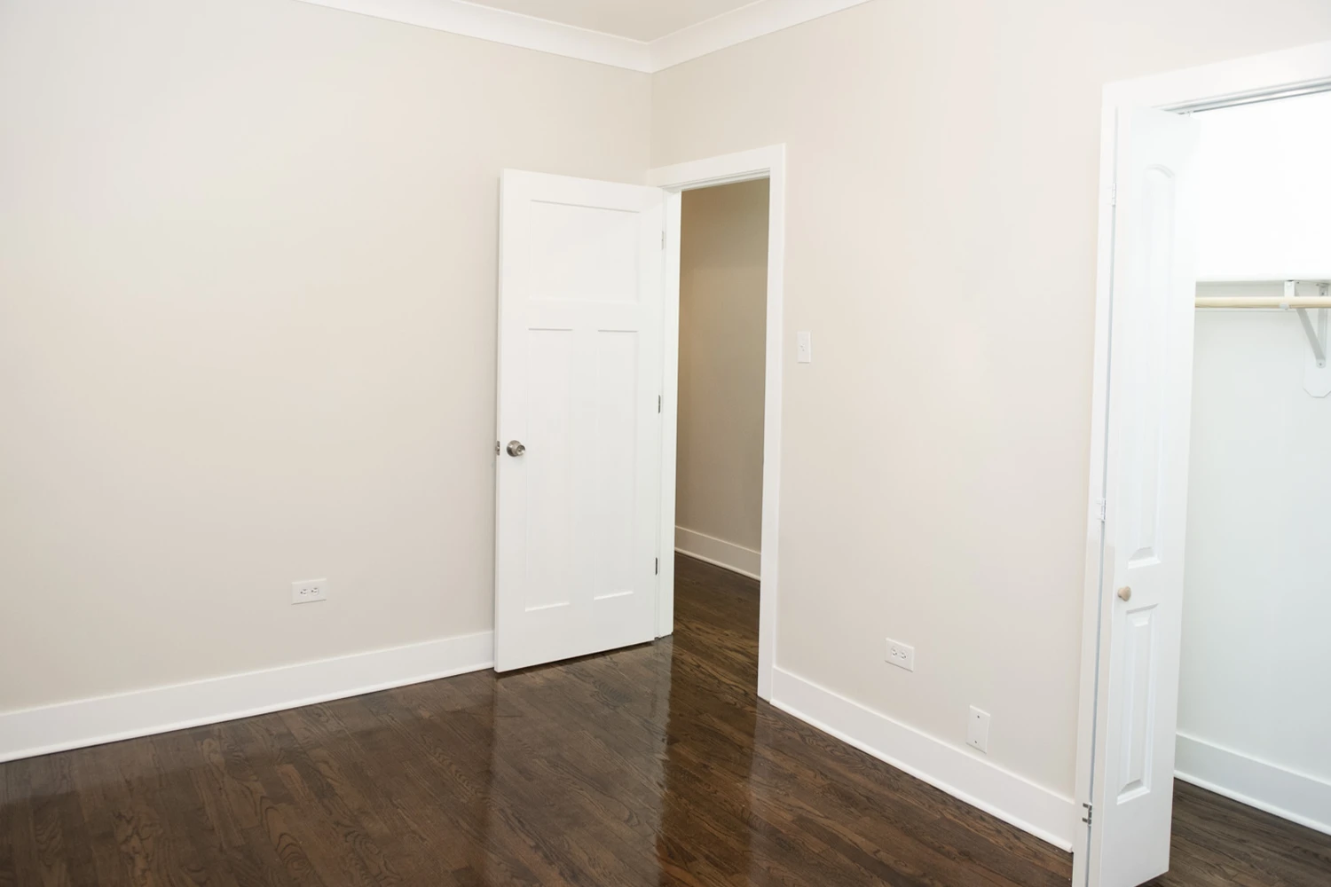 730 W Roscoe St Apt 2S, Chicago IL properties 724-32-w-roscoe-st-chicago-il-60657-lake-view 730-2s