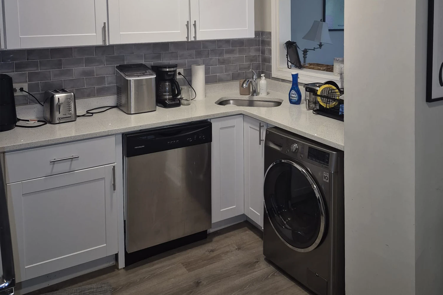 854 W George St Apt 3, Chicago IL properties 2905-09-n-mildred-chicago-il-60657-lake-view 854-3