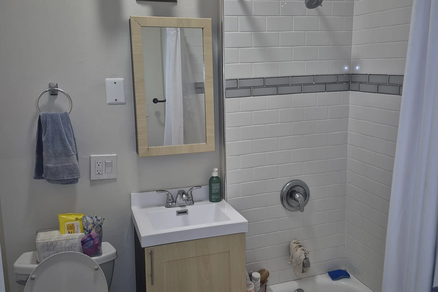 854 W George St Apt 3, Chicago IL properties 2905-09-n-mildred-chicago-il-60657-lake-view 854-3