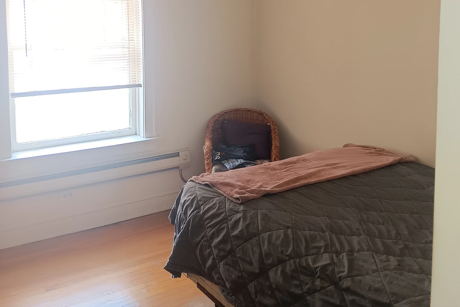 918 Green Bay Rd Apt 3E, Winnetka IL properties 916-20-green-bay-rd-winnetka-il-60093 918-3e   
